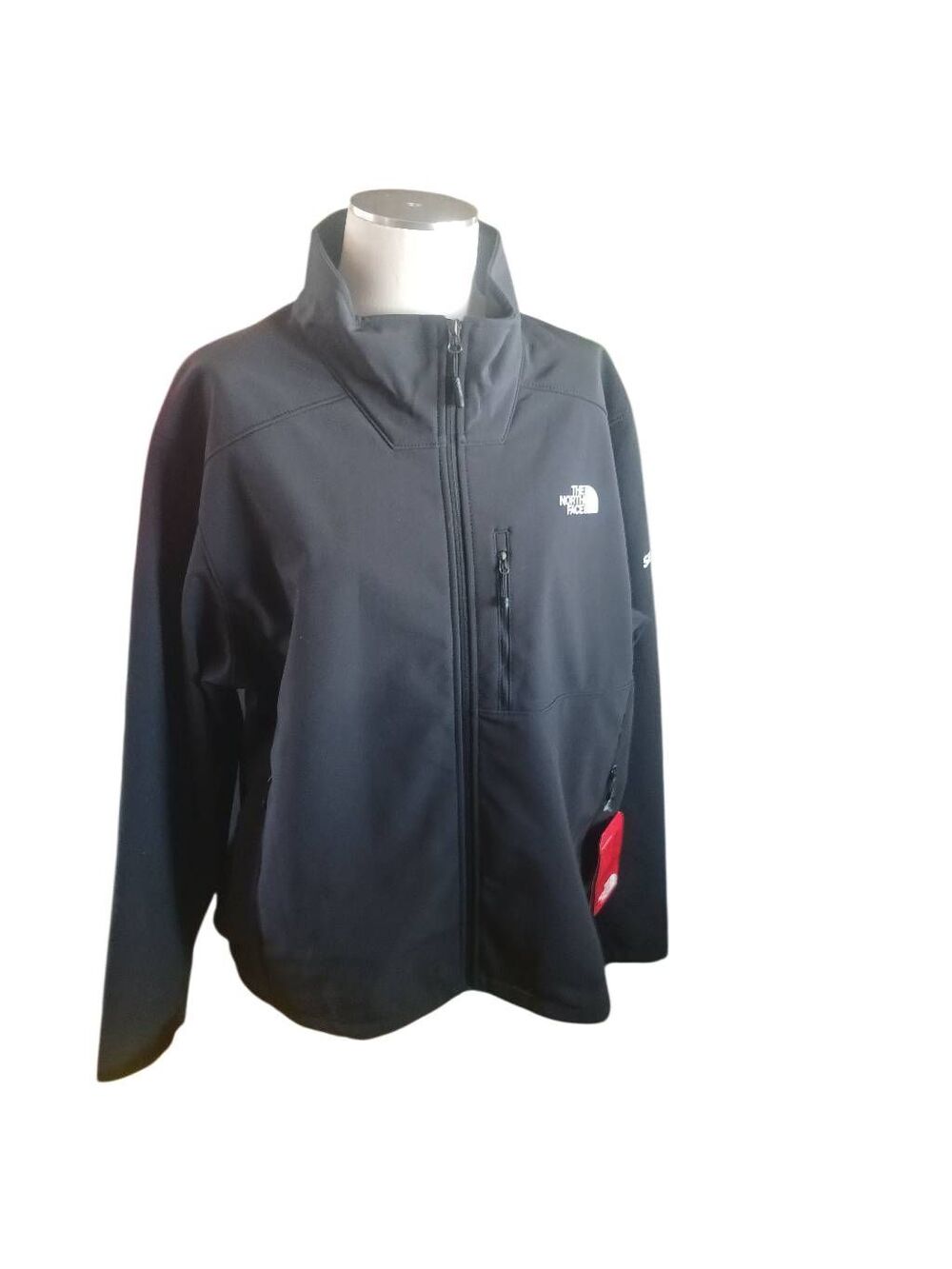 New with tags plus size 2XL The apex barrier jacket Unisex The North Face